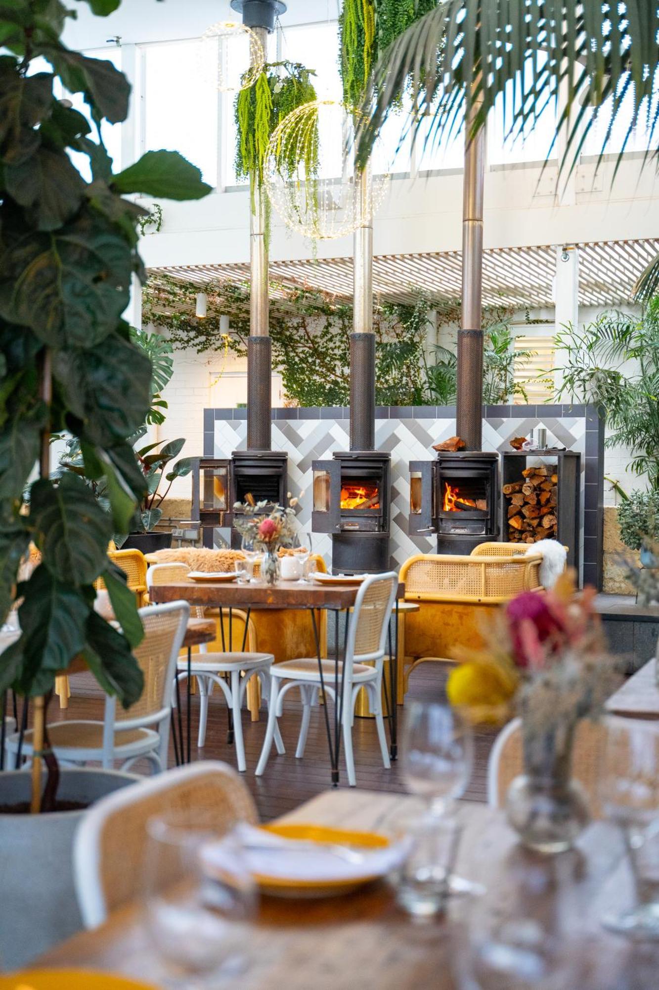 Cottesloe Beach Hotel Perth Exterior foto